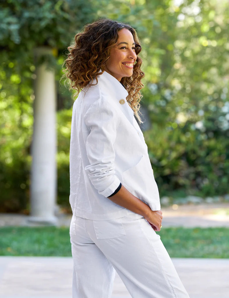 MINI BELFAST Performance Linen Crop Peacoat in White