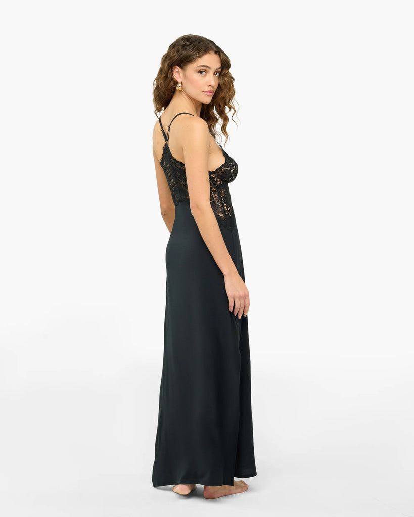 PRET-A-PORTER Maxi Italian Nightie Gown in Black