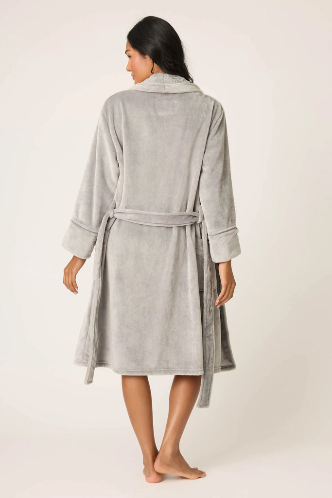 LUXE PLUSH Robe in Frost Grey