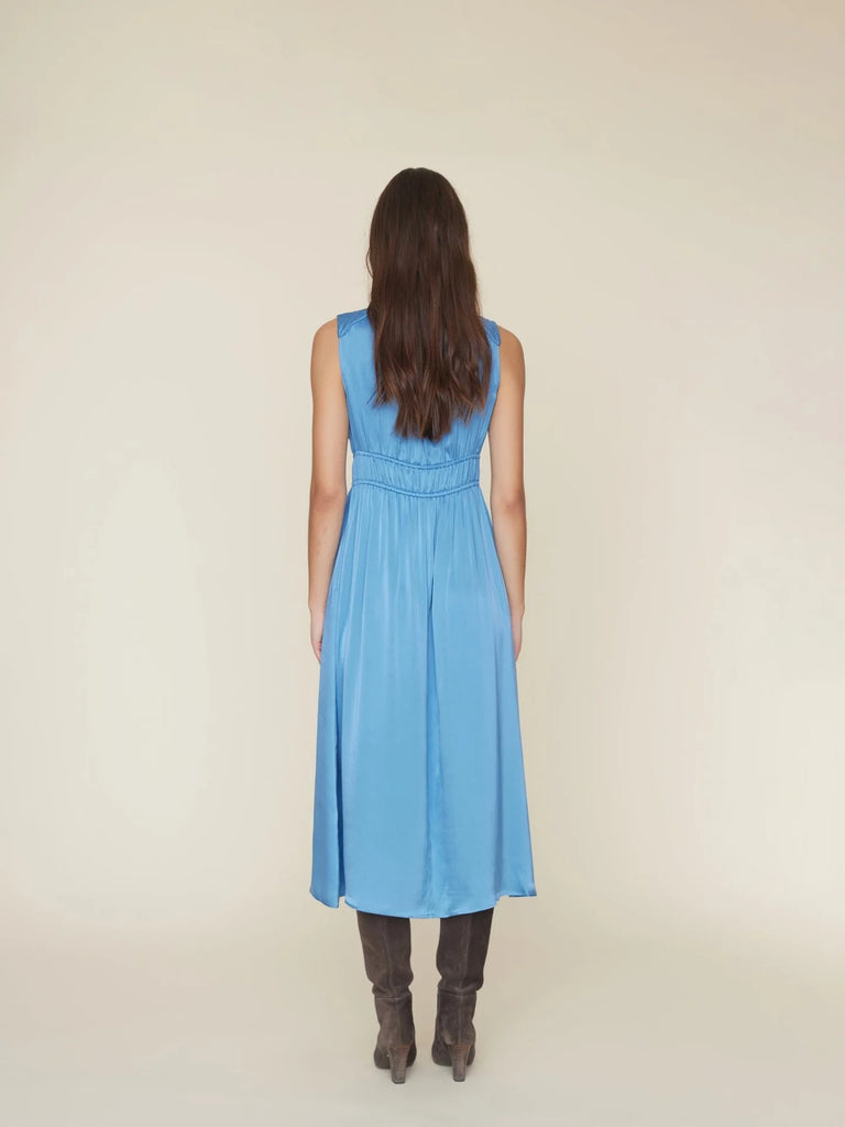 ELOWYN Silk Dress in Blue Pearl