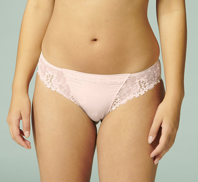 WISH Bikini Brief in Sakura Pink