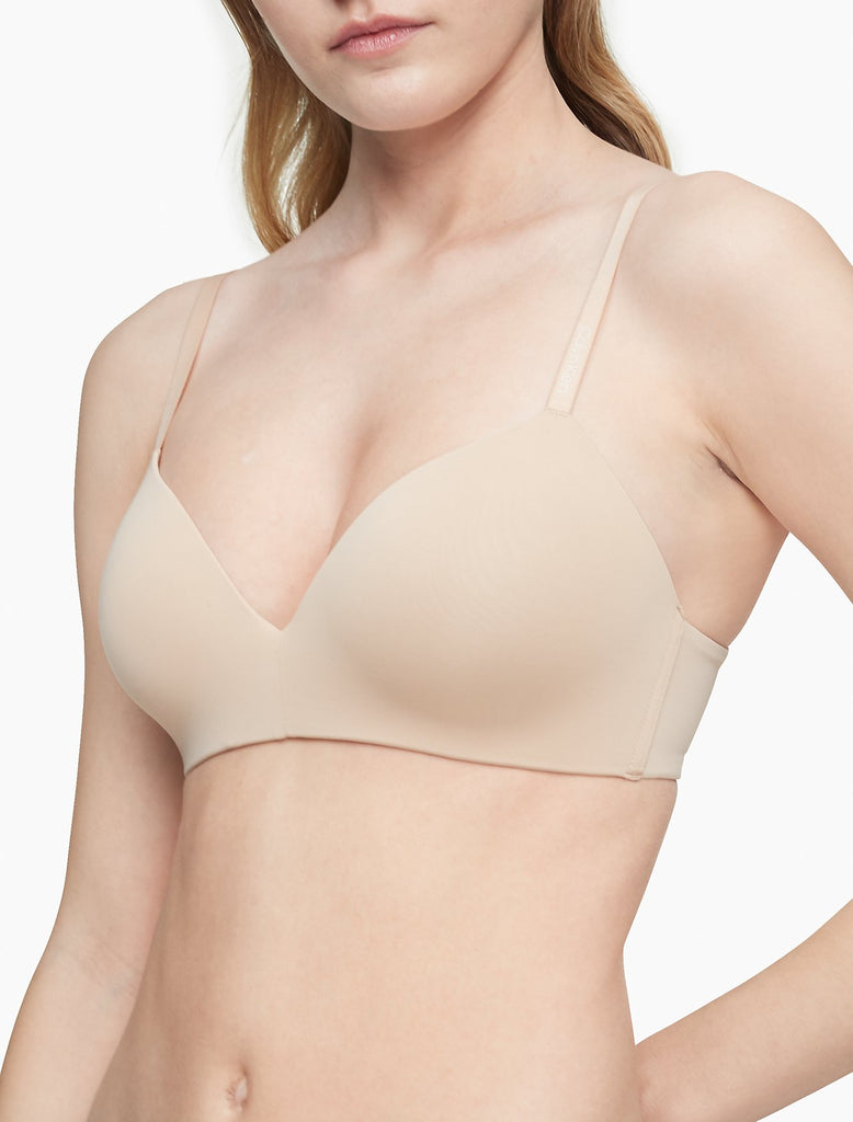 FORM Lined Wireless Bra in Bare