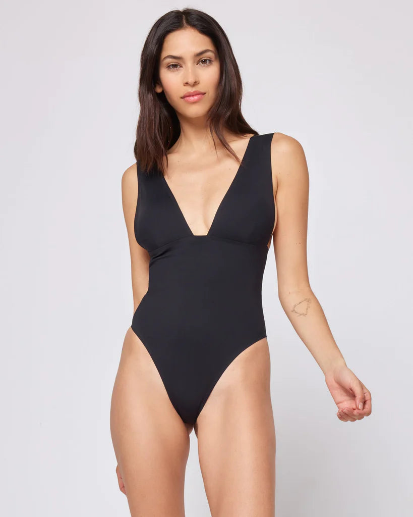 KATNISS One Piece in Black