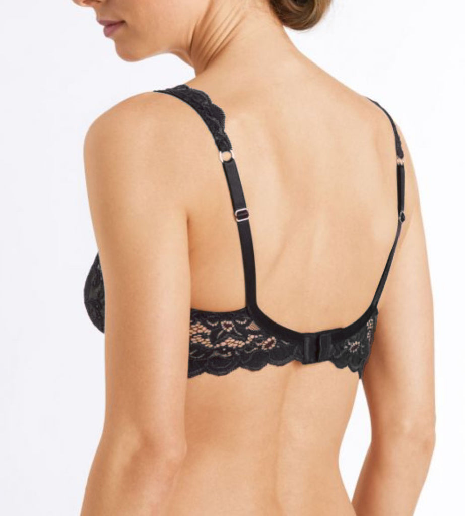LUXURY MOMENTS Soft Cup Bra in Black