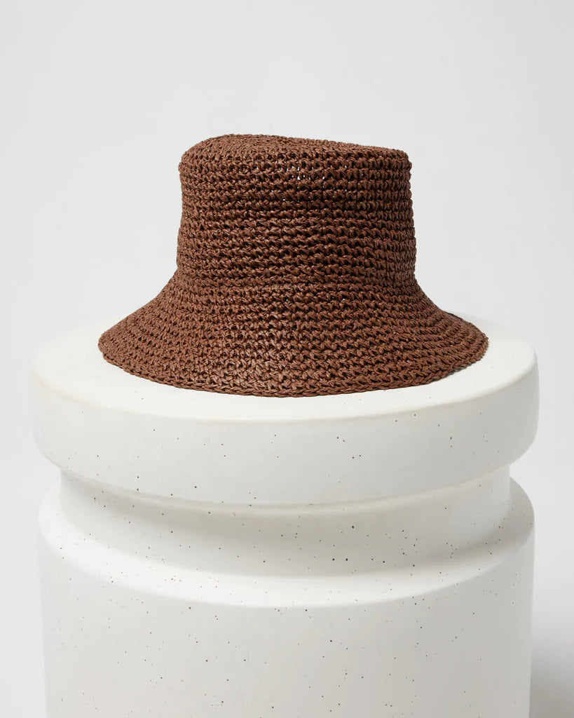 SABINA Bucket Hat in Tobacco