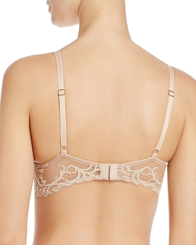 FEATHERS Plunge Bra in Cafe