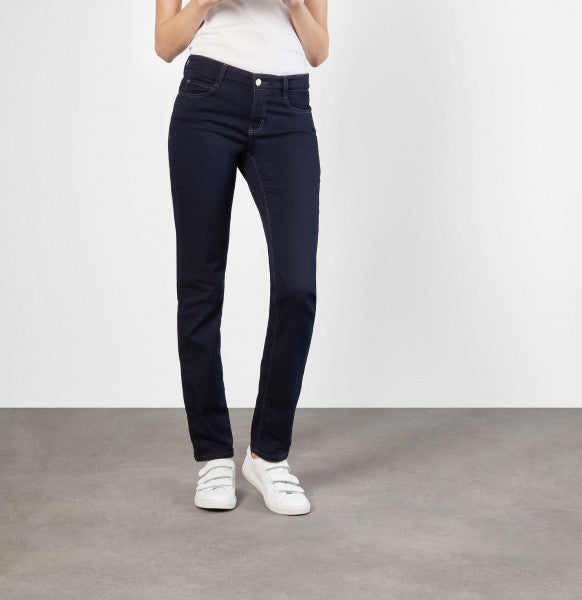 DREAM Straight Jeans in Dark Rinsewash