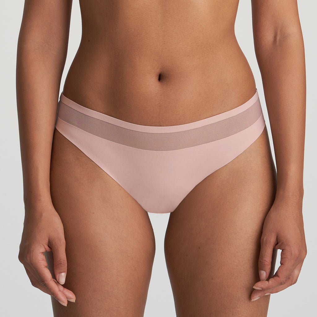 LOUIE Thong in Powder Rose