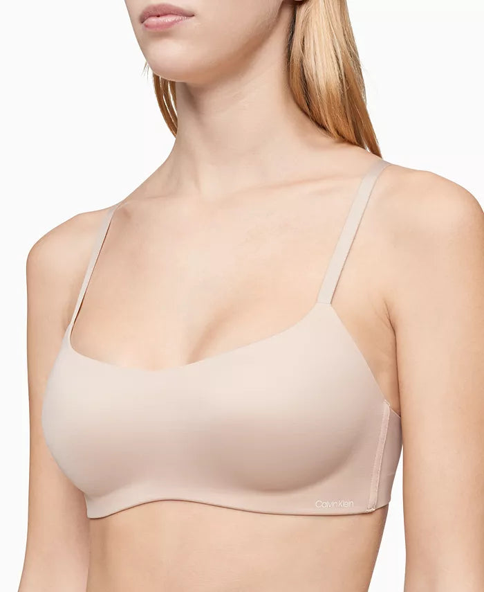 LIQUID TOUCH Lined Wireless Bra in Honey Almond