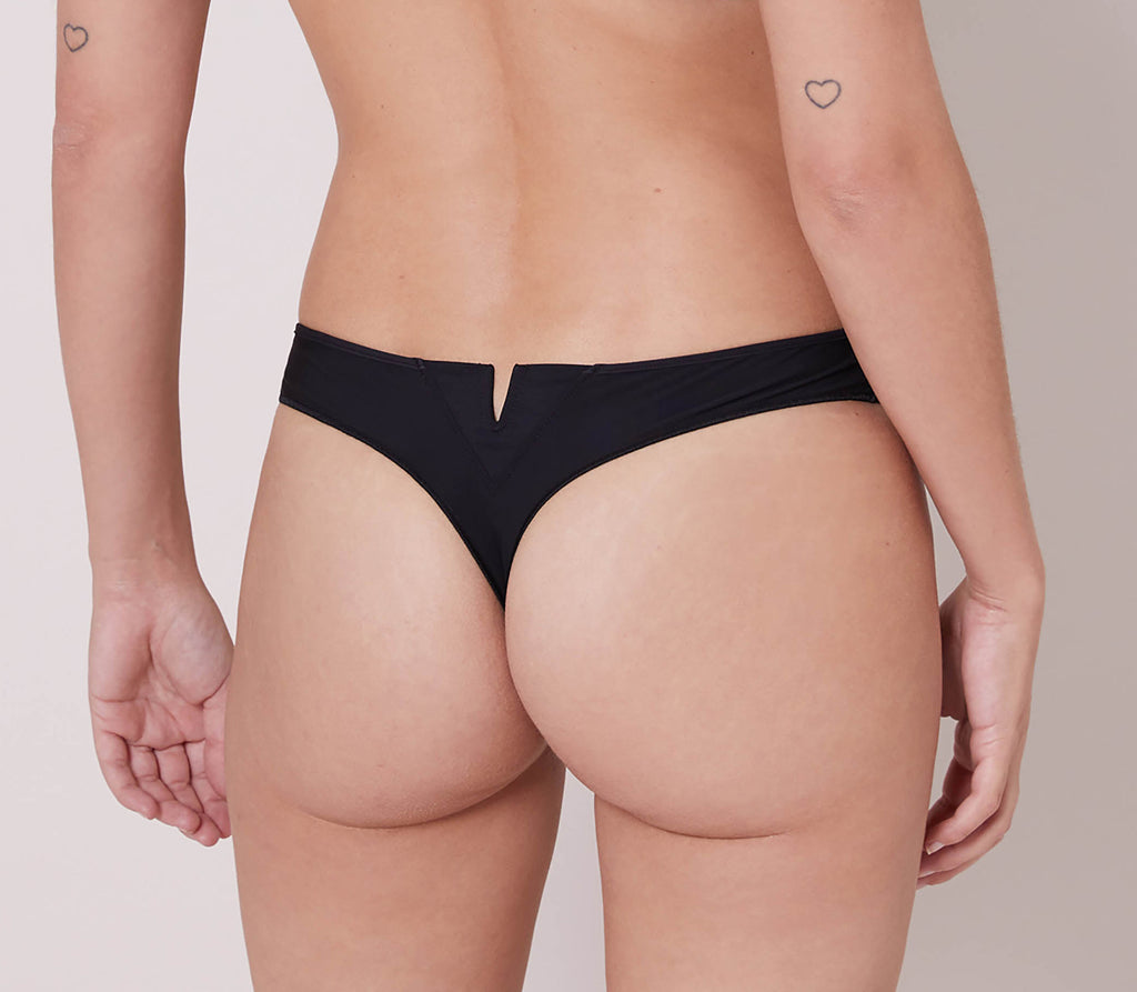 SAGA Thong in Solid Black