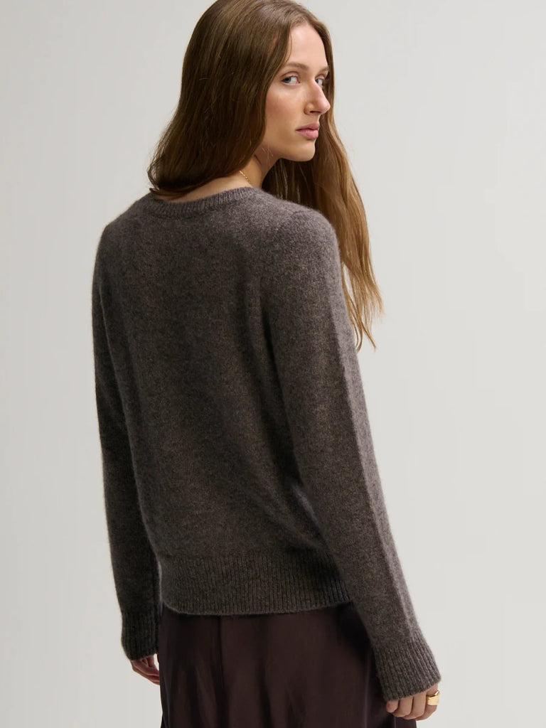 MARIA Cashmere Crew Sweater in Musk