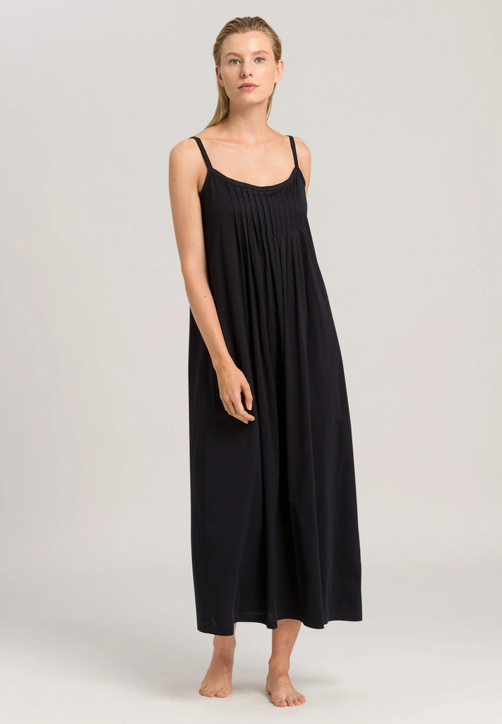 JULIET Pleated Long Night Dress in Black