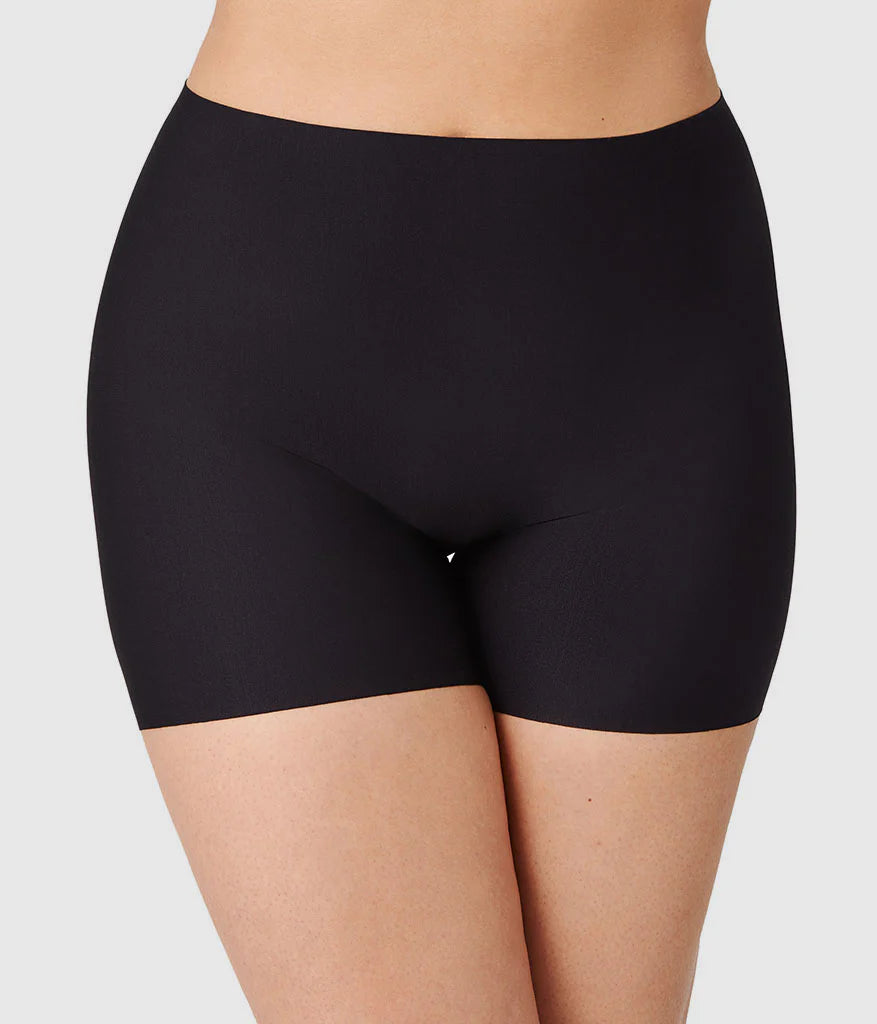 BODY BASE Smoothing Shorts in Black