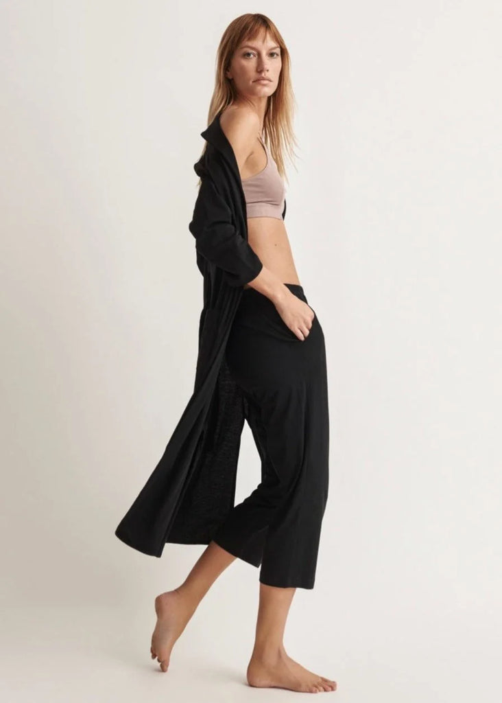 CARLYN Crop Pants in Black