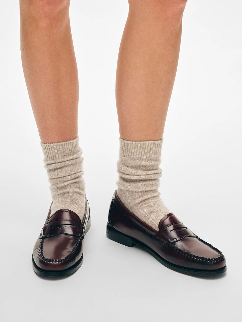 Cashmere Ribbed Socks in Sand Wisp Heather