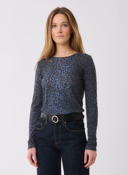 Cashmere/Cotton Leopard L/S Crew in Blue Sapphire