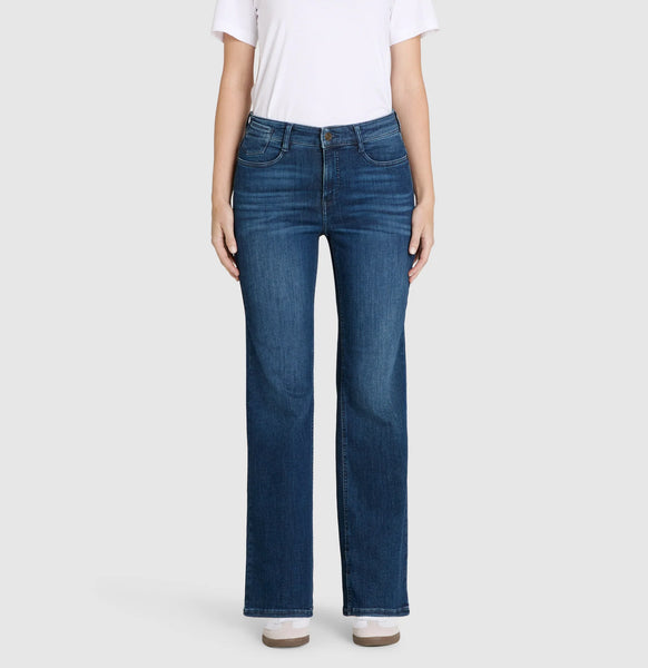 LAURA Flare Jeans in Trendy Vintage Blue