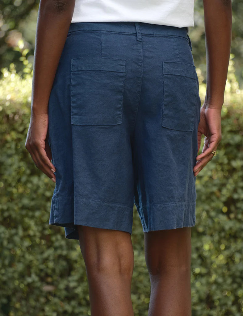 WATERFORD (7.5") Performance Linen Golf Shorts in Summer Navy