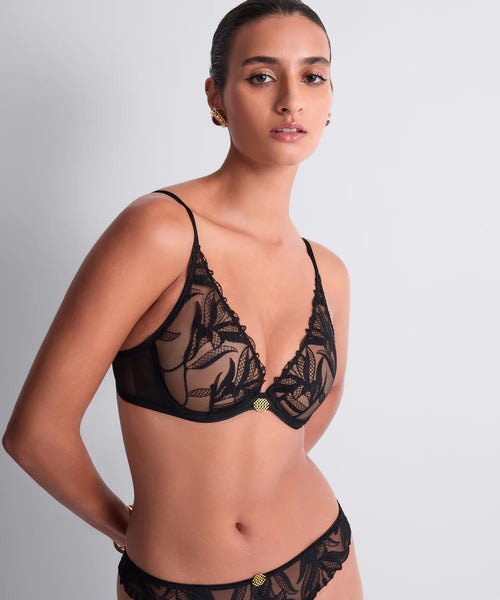 SWEET EUPHORIA Triangle Bra in Black