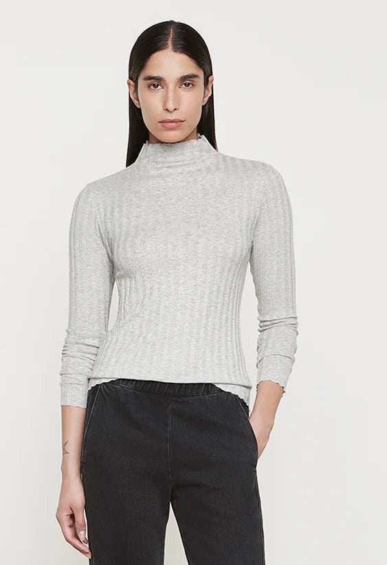 Cashmere/Cotton Rib Mockneck Sweater in Light Heather Grey