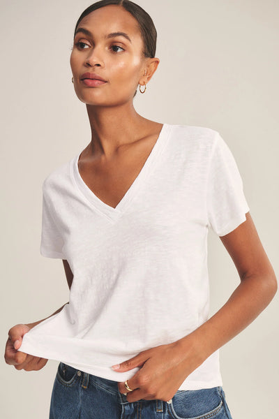 ELISHA Short Sleeve V-Neck Tee in White