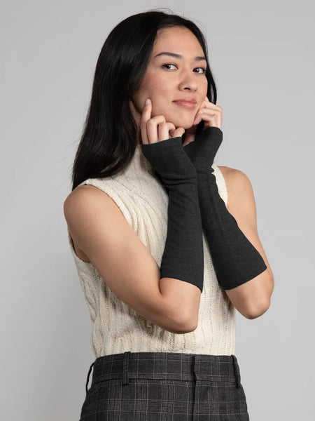 Cashmere Long Fingerless Gloves in Black
