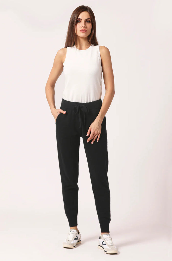 Cashmere Joggers in Black