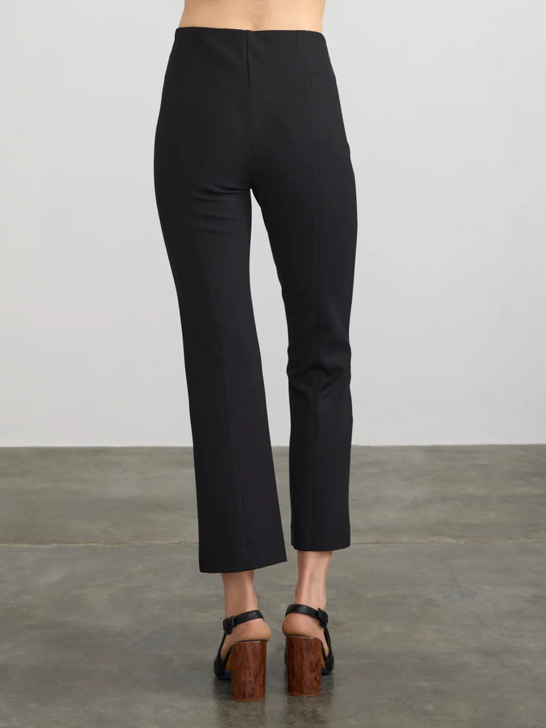 Cropped Flare Pants in Black