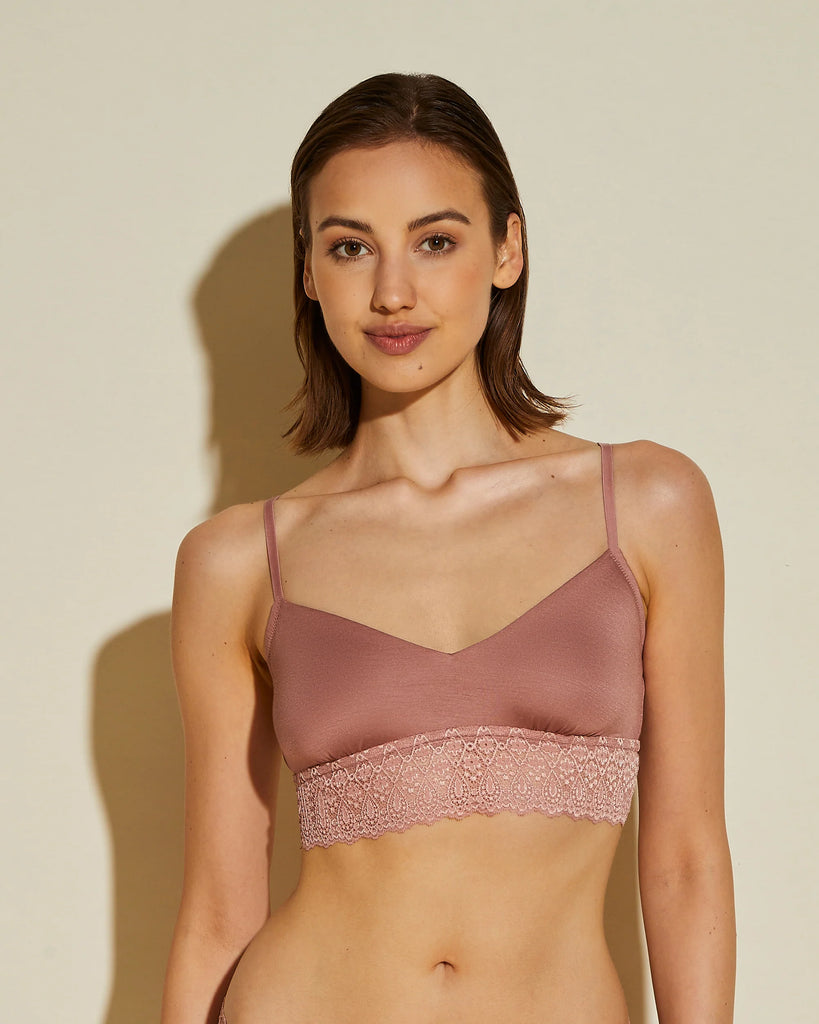 Premium AI Image  Isolated of Bralettes Soft Fabric Modal Wire