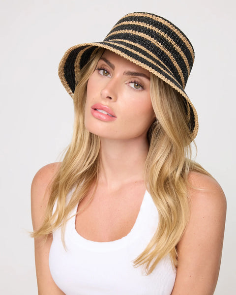 ISADORA Bucket Hat in Natural/Black Stripe