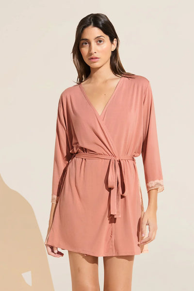FLORA Robe in Rouge Pink/Rose
