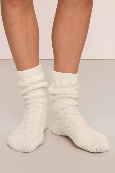 COZY Cable Socks in Ivory