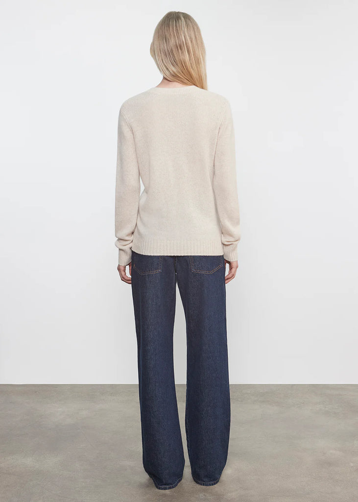 Cashmere V-Neck Sweater in Alabaster