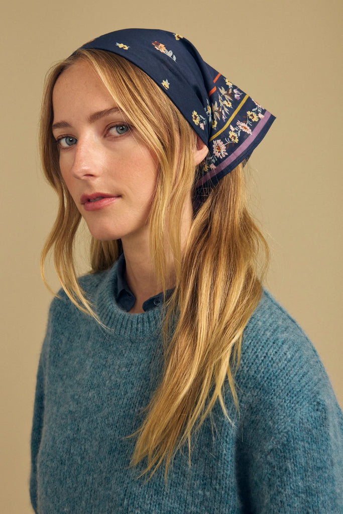 MARIANNA Scarf in Navy