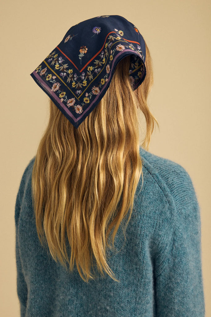 MARIANNA Scarf in Navy