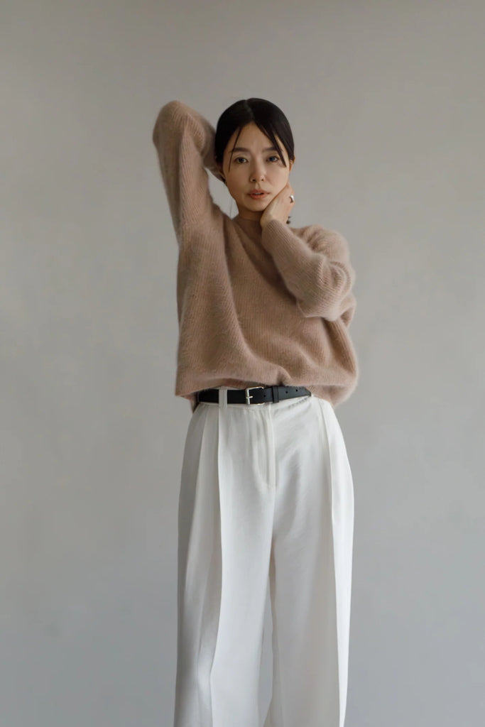 Wool Blend Crew Neck Sweater in Pink