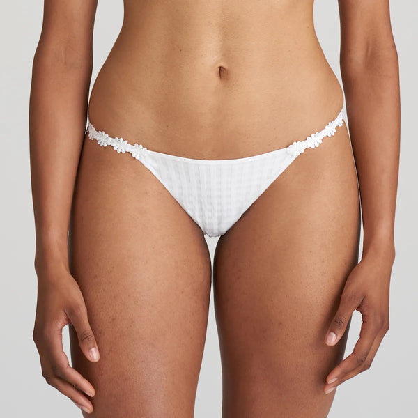 AVERO Low Waist Briefs in White