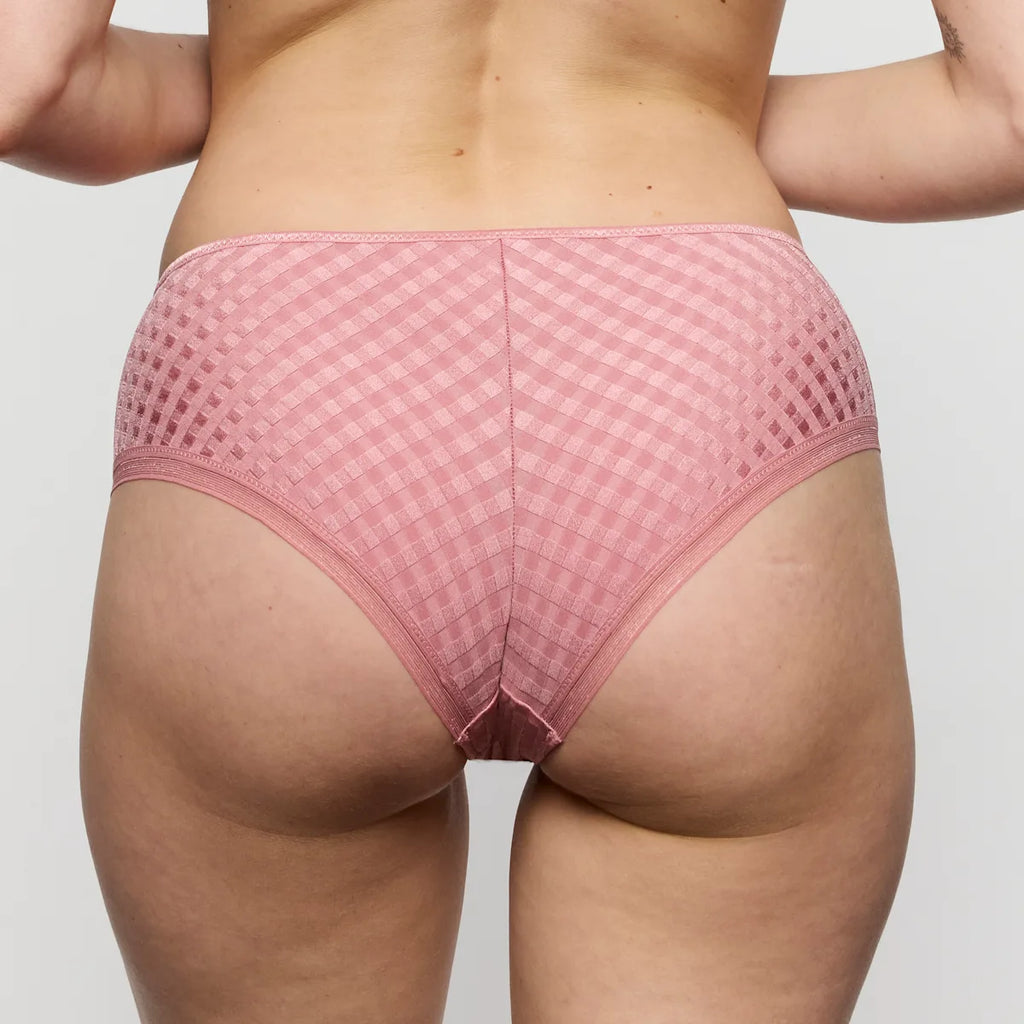 AVERO Hotpants in Ballet Pink