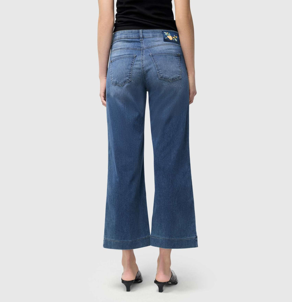 DREAM WIDE Cropped Jeans in Storm Blue