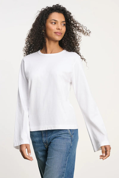 VEE Long Sleeve Scoop Tee in White