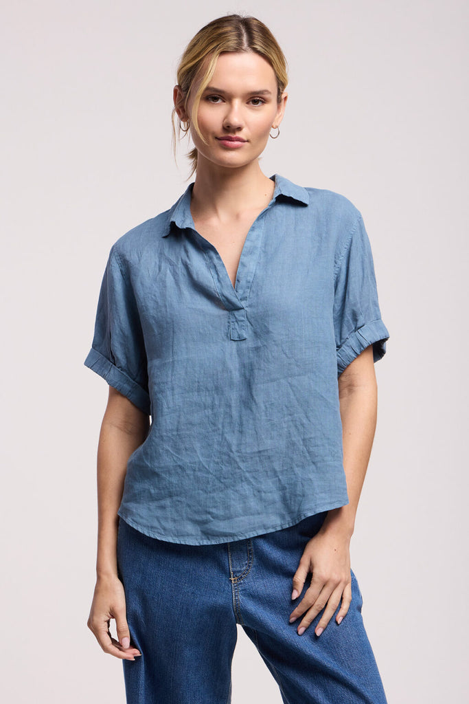 VIVICA Linen Top in Hailstone