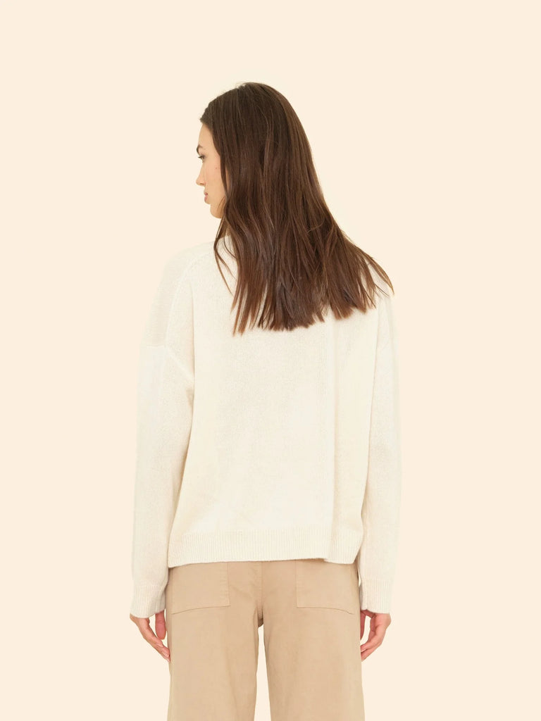 JODIE Cashmere V-Neck in Paper