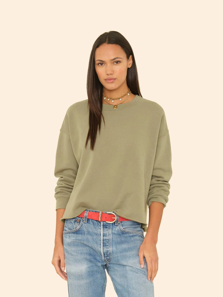 HONOR Crew Sweatshirt in Olive Leaf