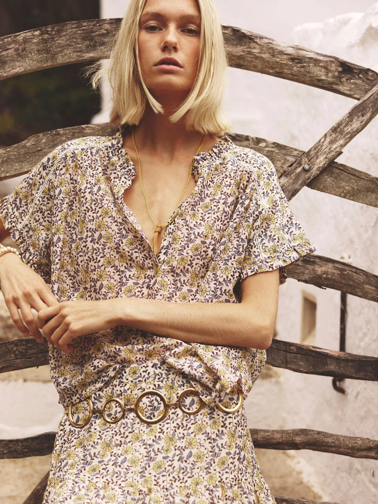 BAYLEE Silk/Cotton Short Sleeve Top in Sun Petals