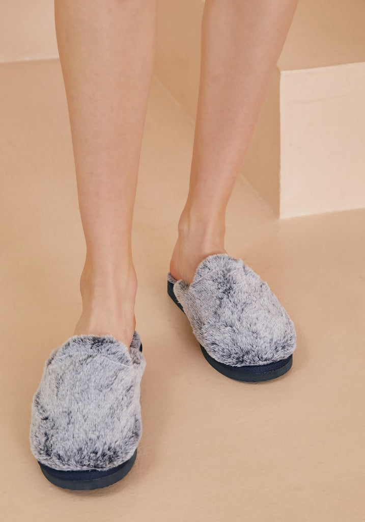 Lounge Slippers in Navy Frost Faux Fur