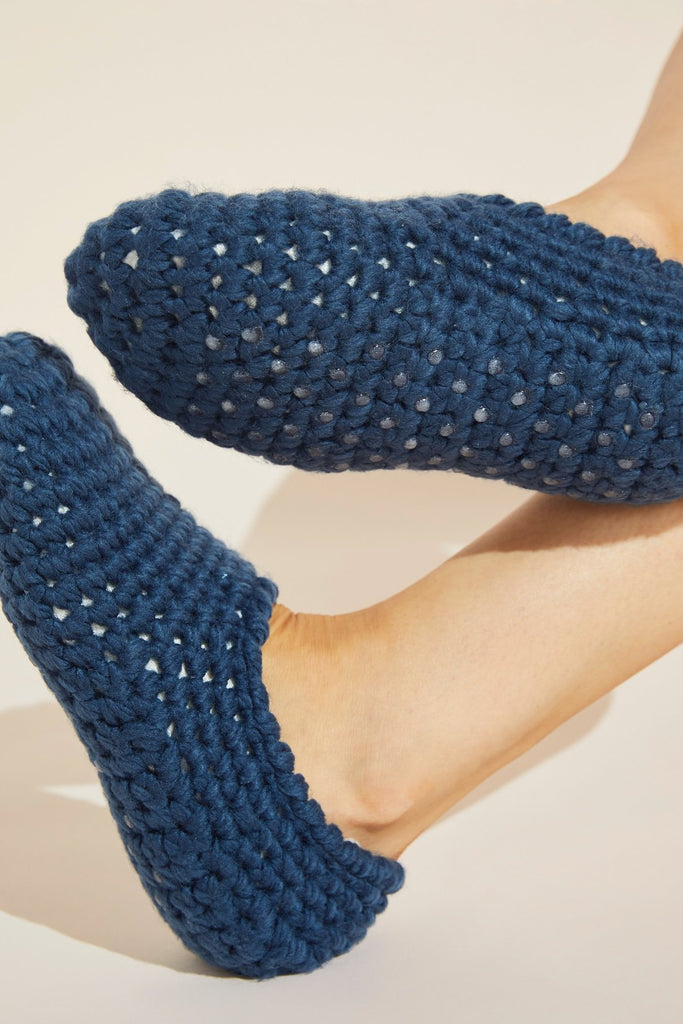 Plush Ankle Slipper Socks in Indigo Blue